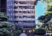 Encapuchados y armados irrumpen en vivienda para robar