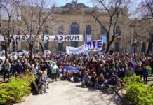 Mercedes tuvo su plaza de apoyo a la vicepresidenta y a la Democracia