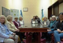 Representantes del Hogar Granja Arco Iris hicieron un reconocimiento al intendente