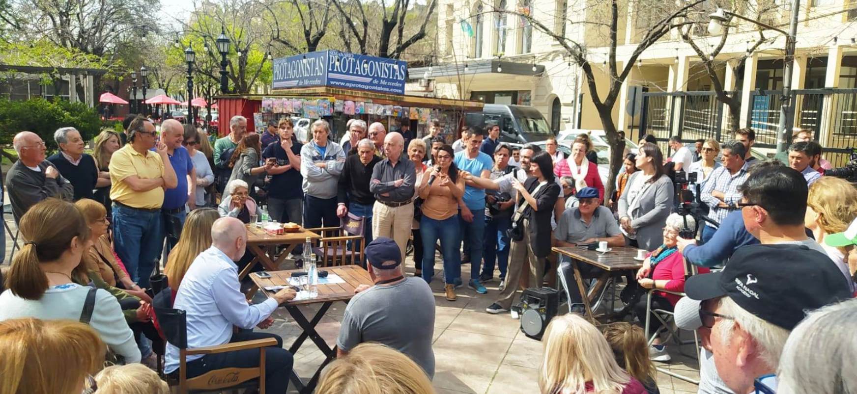 19-09-22 LARRETA VISITA1