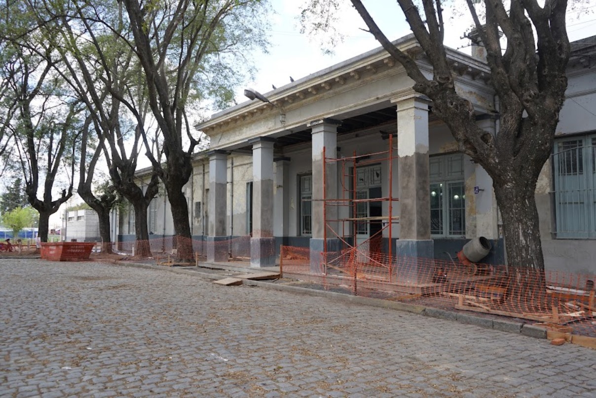 26-09-22 OBRAS ESTACION