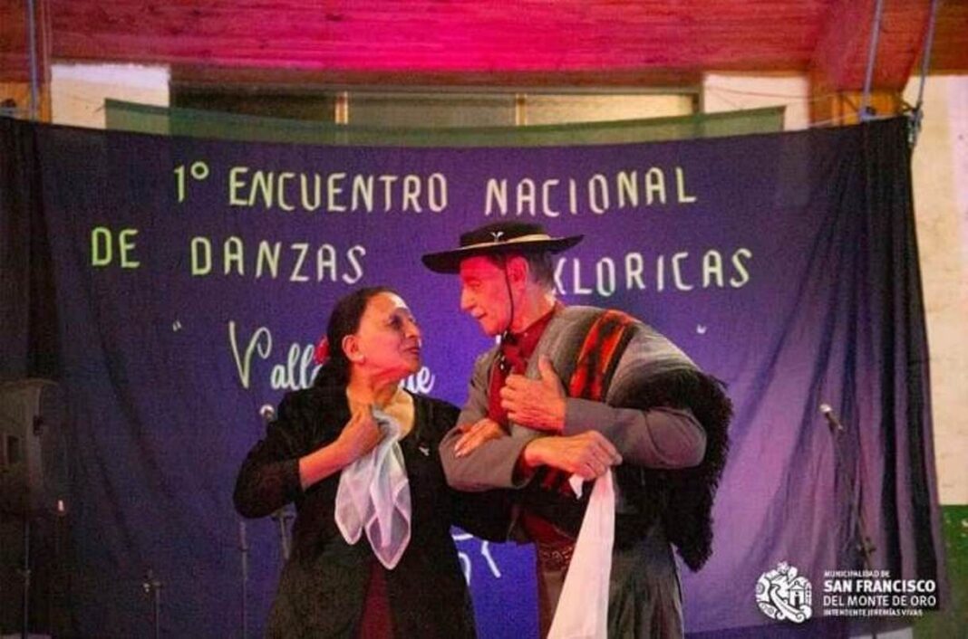 Cultura - Enlazados por la danza 1