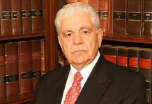 Proponen se reconozca al ex gobernador Alejandro Armendáriz en nuestra ciudad