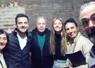 Nuevamente la comedia llega a Suipacha de la mano de la Agrupación Artística Vocacional Suipacha