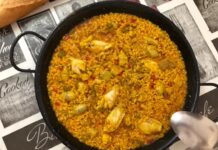 Paella valenciana de pollo y cerdo