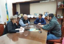 Reunión con bomberos y preocupación por incendios de pastizales