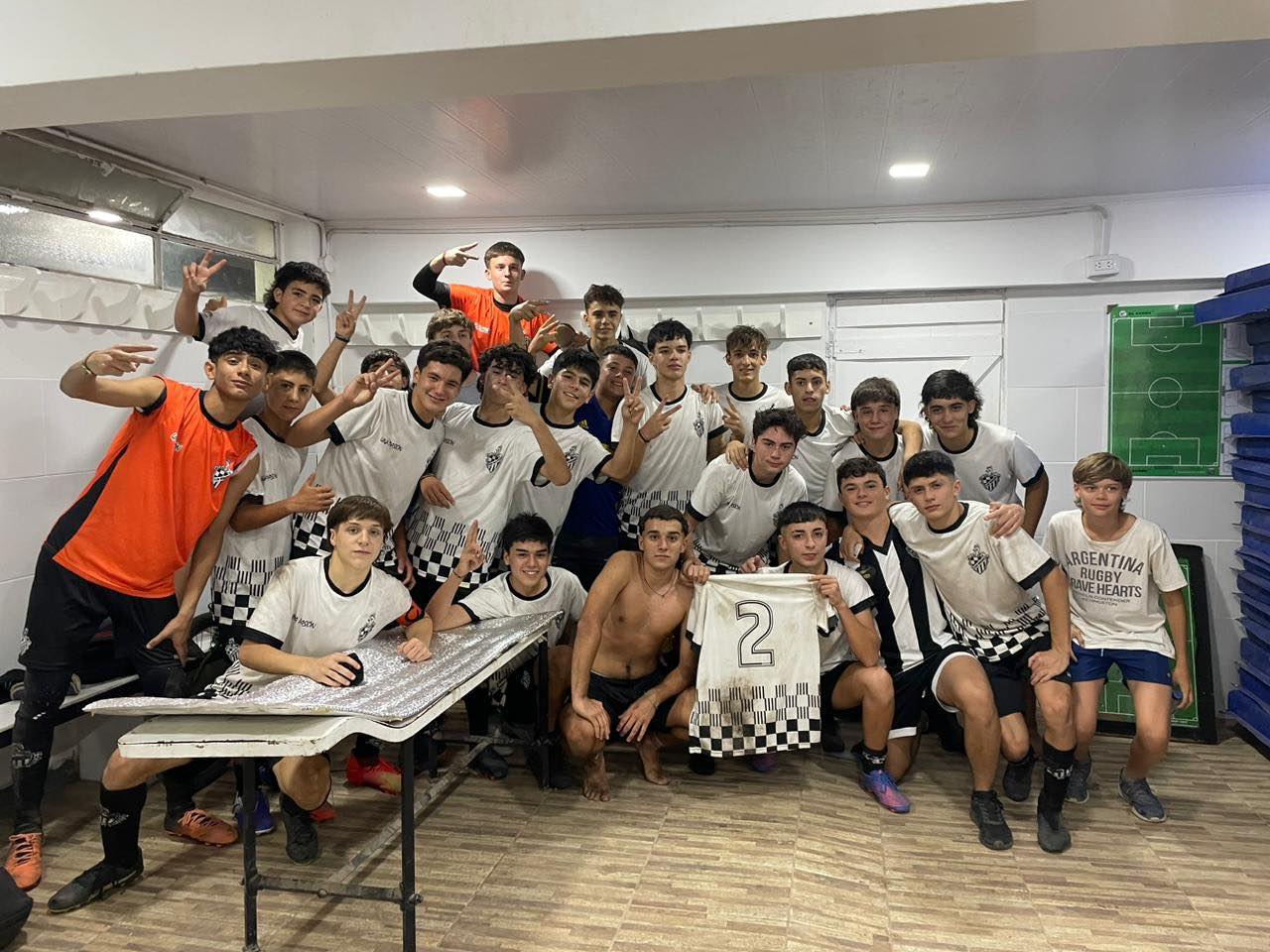 28-11-22 deportes REGIONAL INFERIORES PENULTIMA-mercedes sub 15