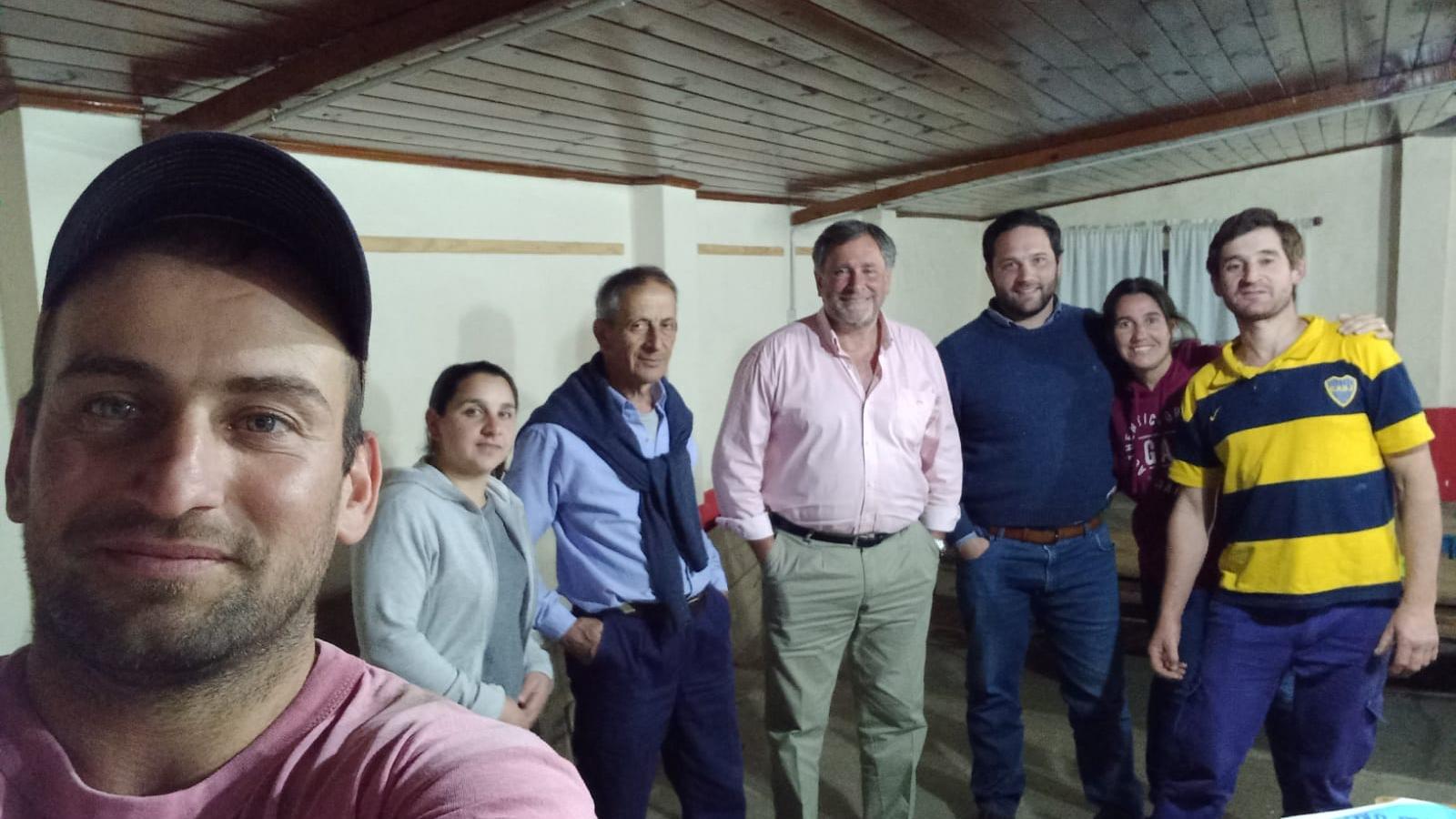 El Intendente se reunio con integrantes de El Cimarron