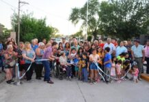 Inauguran ocho nuevas cuadras de asfalto