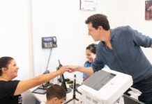 Continúa el proceso de descentralización del RENAPER