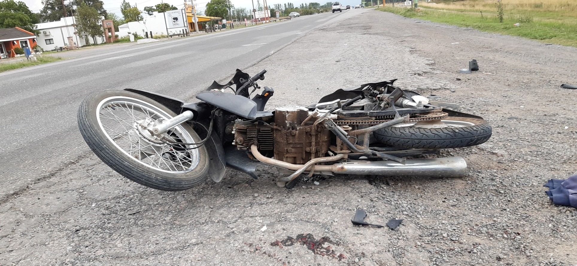 Policiales - Violenta colision sobre Ruta 5 - Lasala 4
