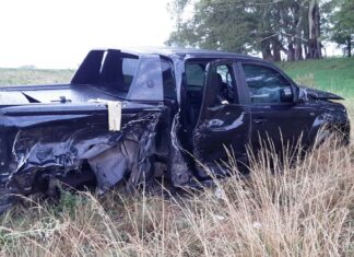 Violenta colisión vehicular sin heridos