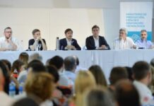 Kicillof fue parte del Consejo Productivo Bonaerense en Luján
