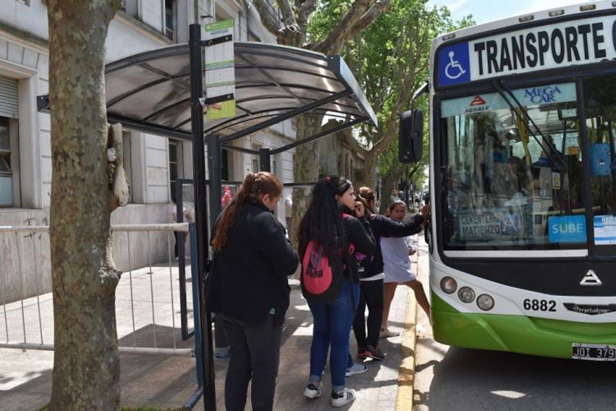 COLECTIVOS FRECUENCIA