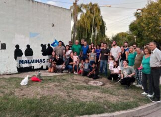 Pintan mural en homenaje a los Héroes de Malvinas