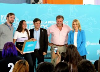 La Provincia entregó 87 computadoras a estudiantes de Suipacha en el marco del Programa “Conectar Igualdad Bonaerense”