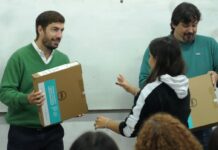 Estudiantes de la Secundaria 15 accedieron a la tecnología del programa Conectar Igualdad