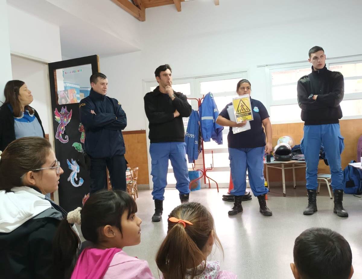 Charlas sobre seguridad con los ninios 3