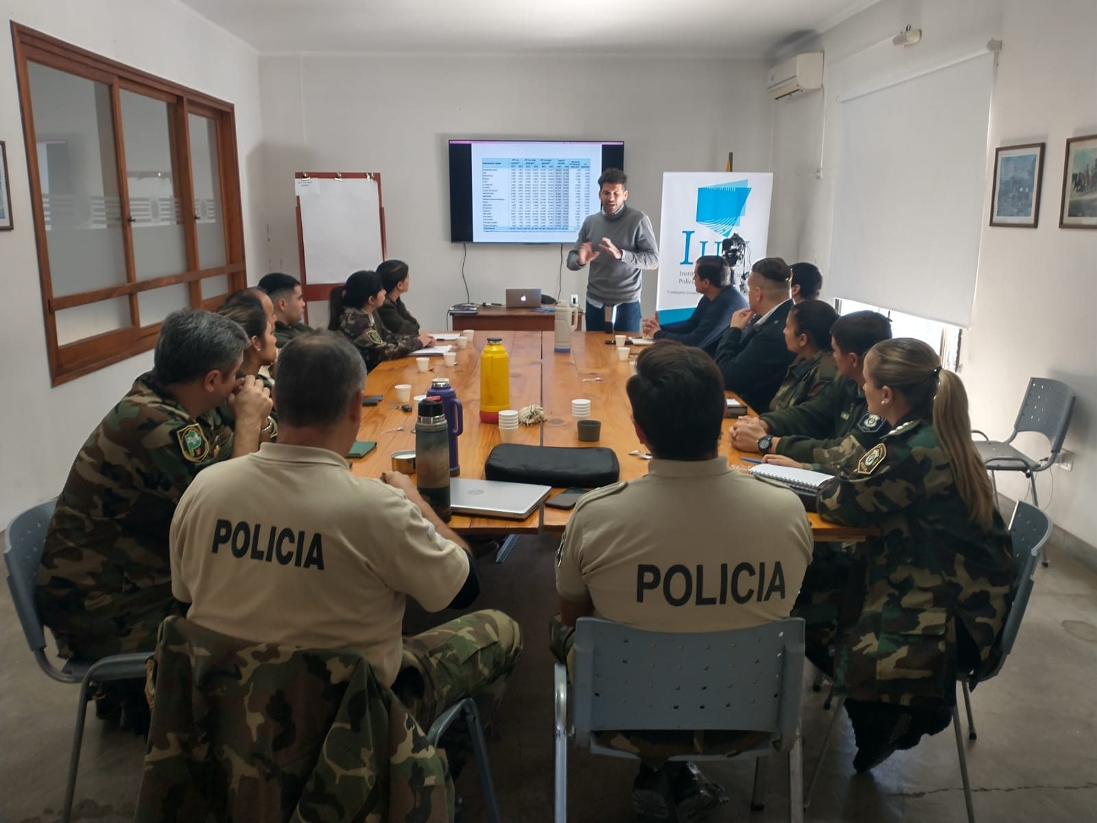Suipacha presente en importante capacitacion de seguridad 2