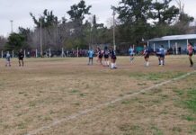 Defensores empató en el último minuto y sigue puntero