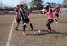 Otro título está en juego