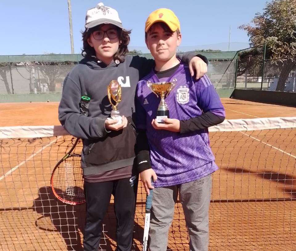 tenis resca IMG-20230806-WA0011