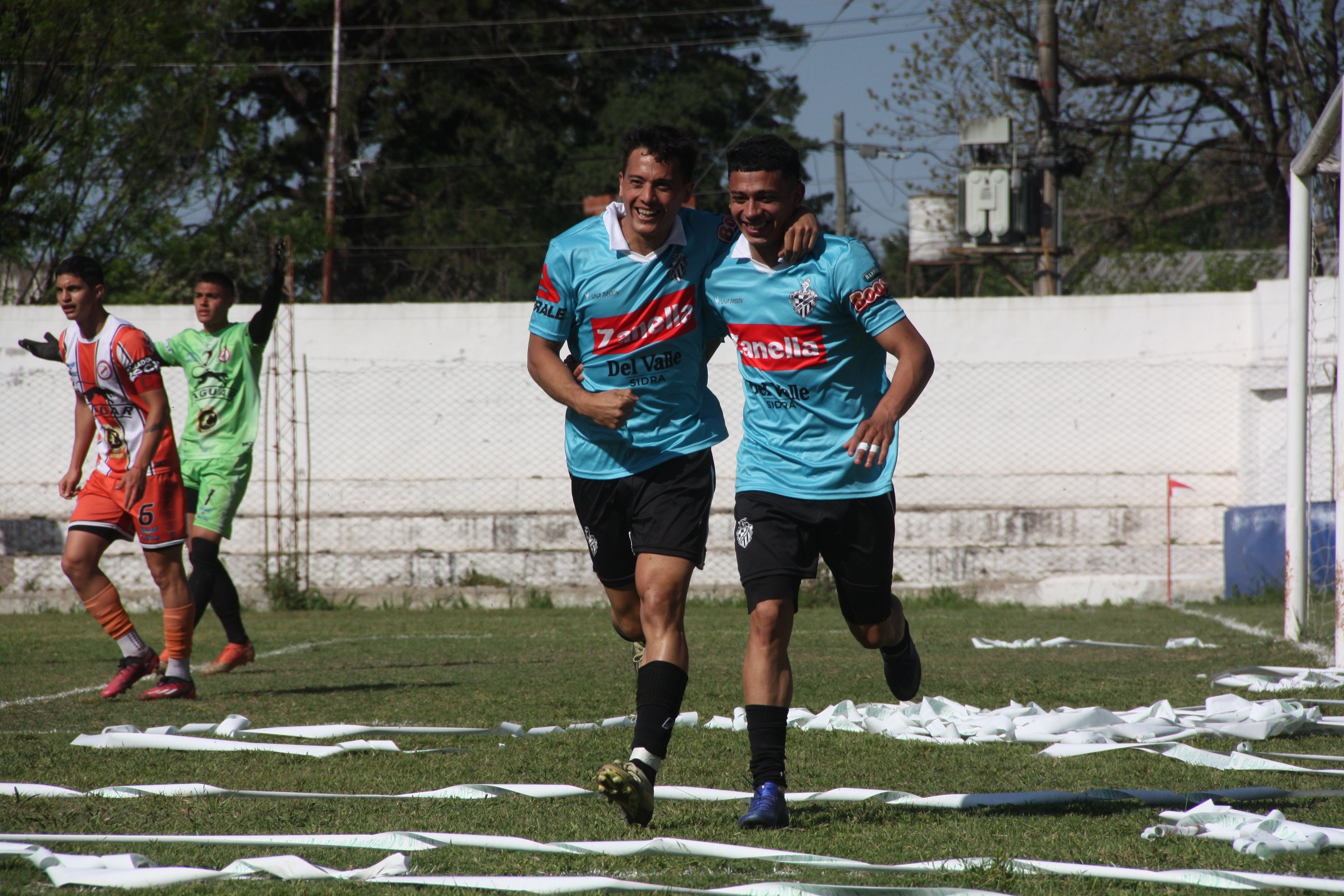 16-10-23 deportes PRIMERA D LUNES