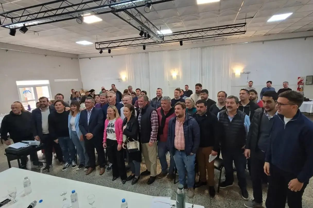 Foro de Juntos por el Cambio en Suipacha 1