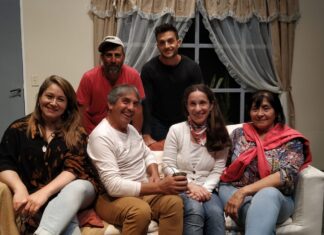 Con una divertidísima comedia regresó a las tablas la Agrupación Artística Vocacional Suipacha