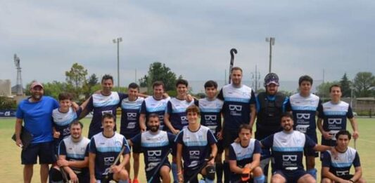 Hockey Ateneo: Mujeres visitantes, varones locales