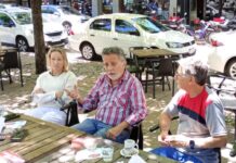 A un mes de las elecciones en San Lorenzo el candidato César Francis visitó en Mercedes