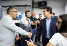 Wado de Pedro puso en marcha el DNI electrónico