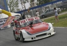 Facu Barnetche y Valentino Simionato cierran el año automovilístico