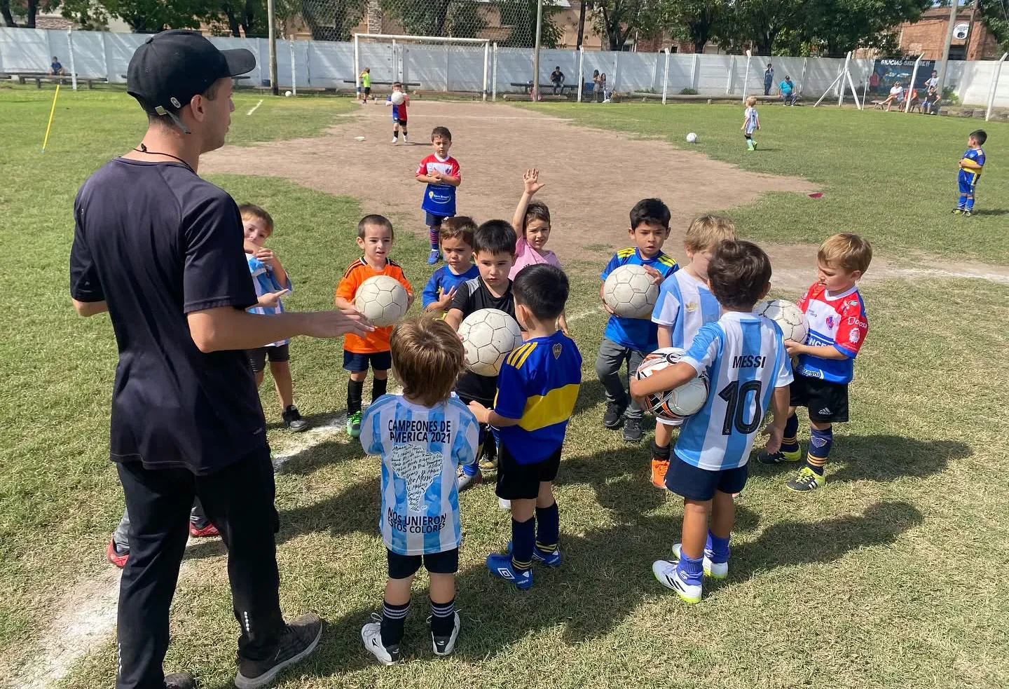 juve escuelita_2_11zon