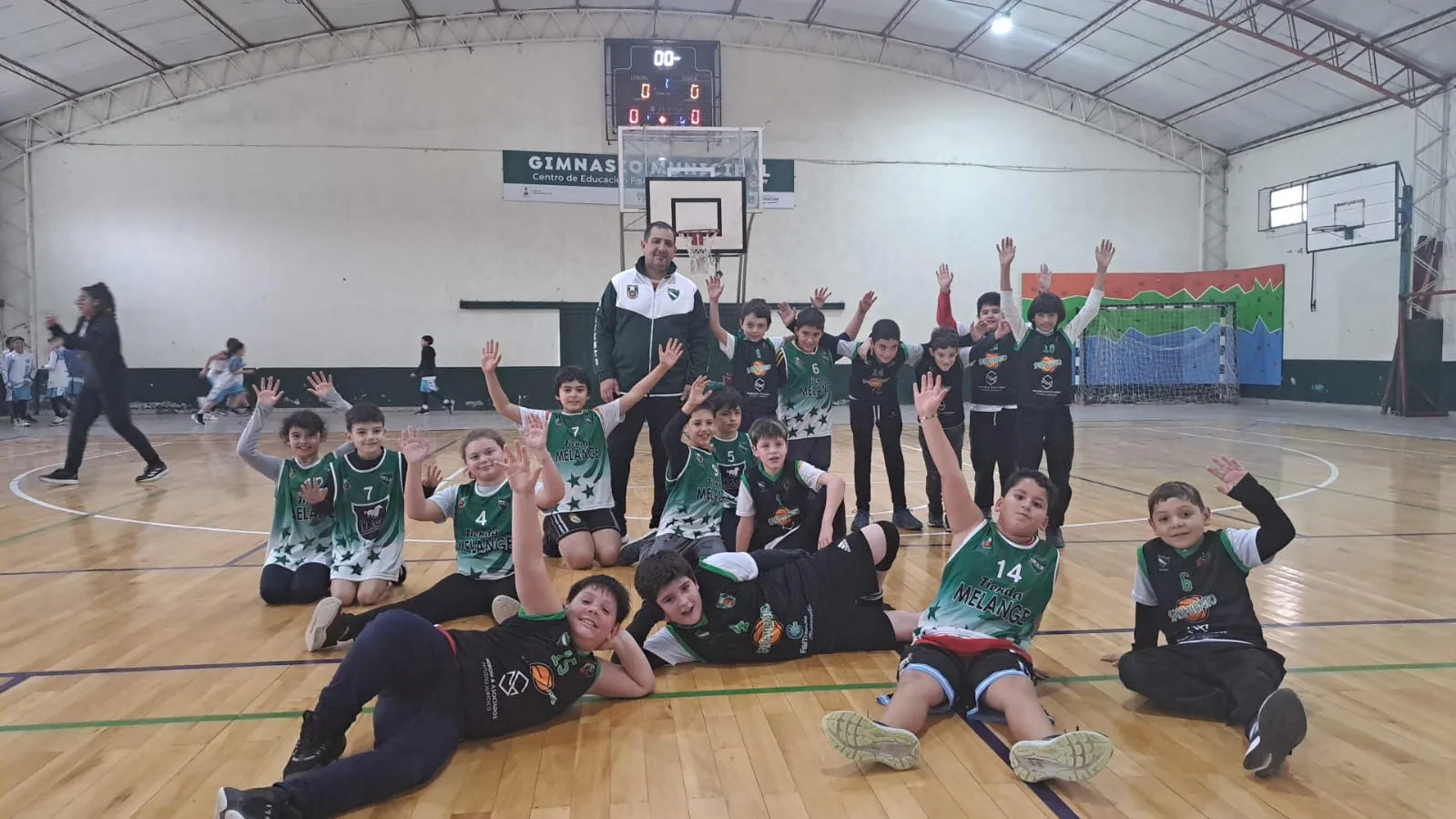 BASQUET SARMIENTO_17_11zon