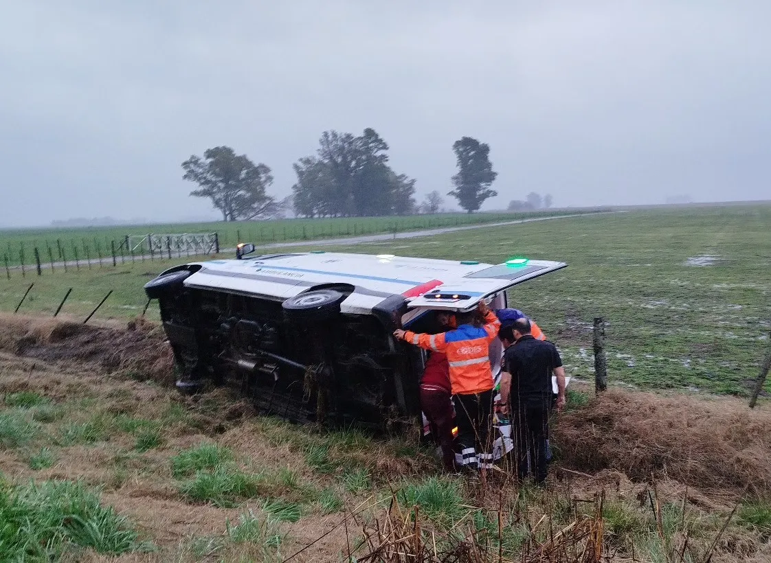 Despiste y vuelco sobre Ruta 5 1 - Lasala_20_11zon