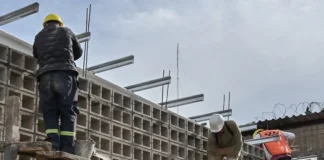 La Municipalidad inicia proyecto de futuro SUM en el barrio Redes