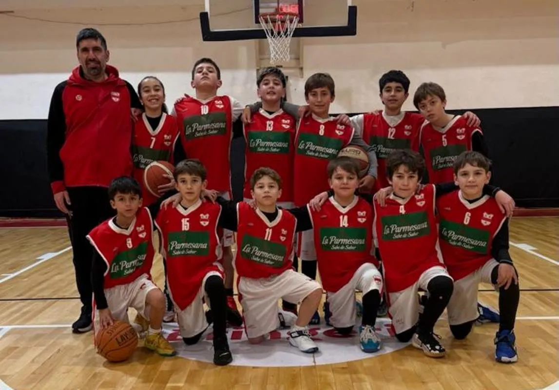 10-08-26 deportes BASQUET QUILMES_35_11zon