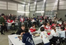 Ajedrez en Lobos con mercedinos